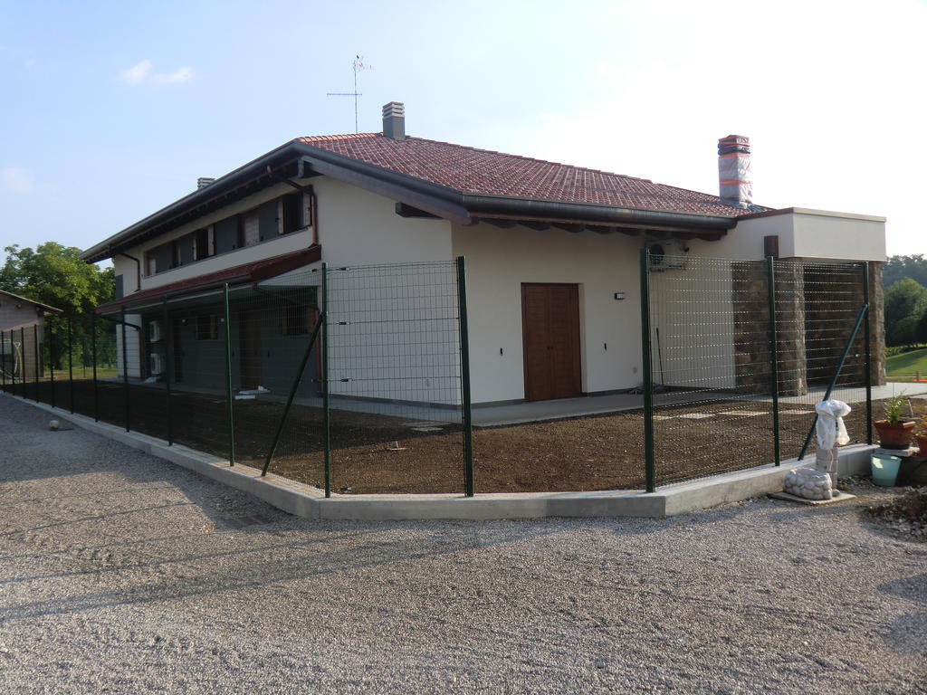 Alloggio Agrituristico Ai Tre Castelli Moruzzo Zewnętrze zdjęcie